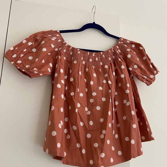 NWT roller rabbit off the shoulder top - Picture 7 of 8